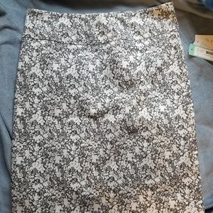Grey Maragaret M pencil skirt size med